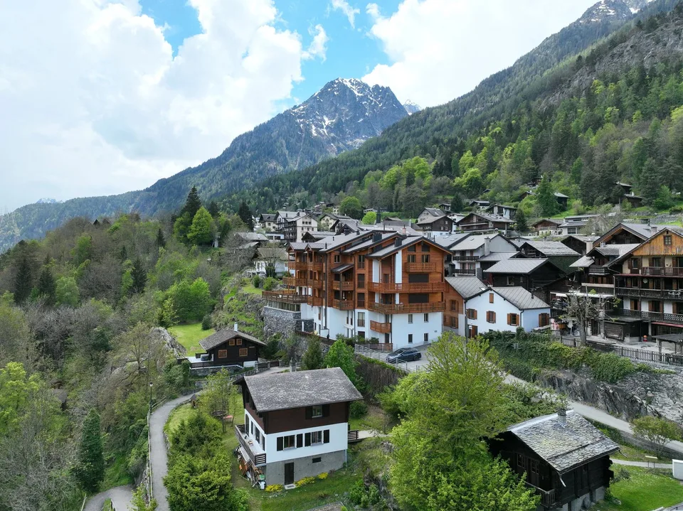 Meraviglioso grande appartamento di 5.5 locali a Marécottes – foto 10 di 10