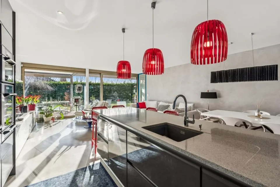 Beautiful duplex of 6 rooms with garden in Champel