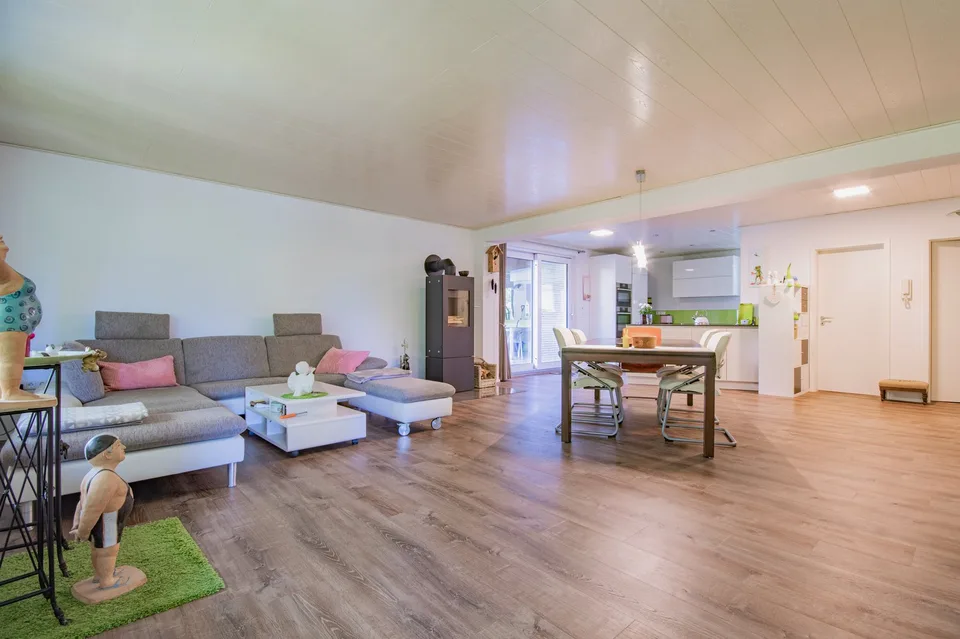 Young & Smart - 2-Familienhaus mit Einliegerwohnung in Weizen