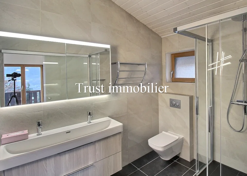 6007. Vue splendide et charme garantis pour ce Chalet rénové – Foto 6 von 22