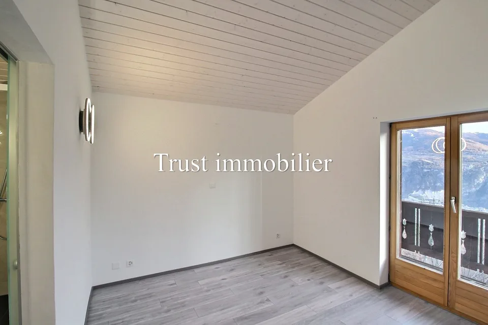 Vue splendide et charme garantis pour ce Chalet rénové