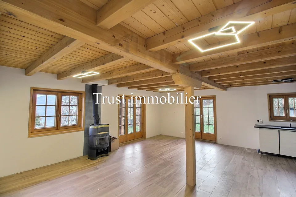 Vue splendide et charme garantis pour ce Chalet rénové