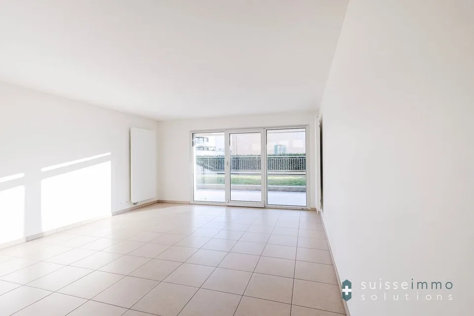 Geräumige Wohnung mit Garten in begehrter Lage – Foto 11 von 13
