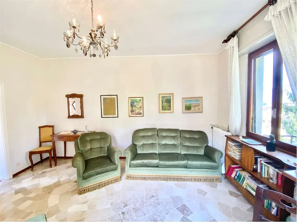 Belle maison indépendante dans un emplacement calme et ensoleillé
