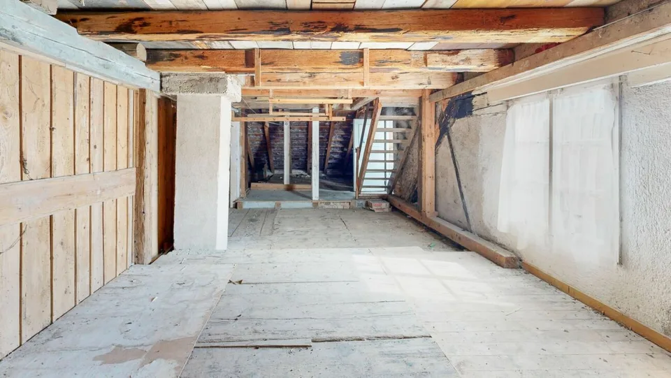 Casa a due generazioni con potenziale nel villaggio di Liesberg – foto 17 di 31