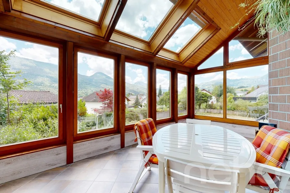 6.5-Zimmerhaus mit Licht, Raum und schöner Aussicht – Foto 17 von 19