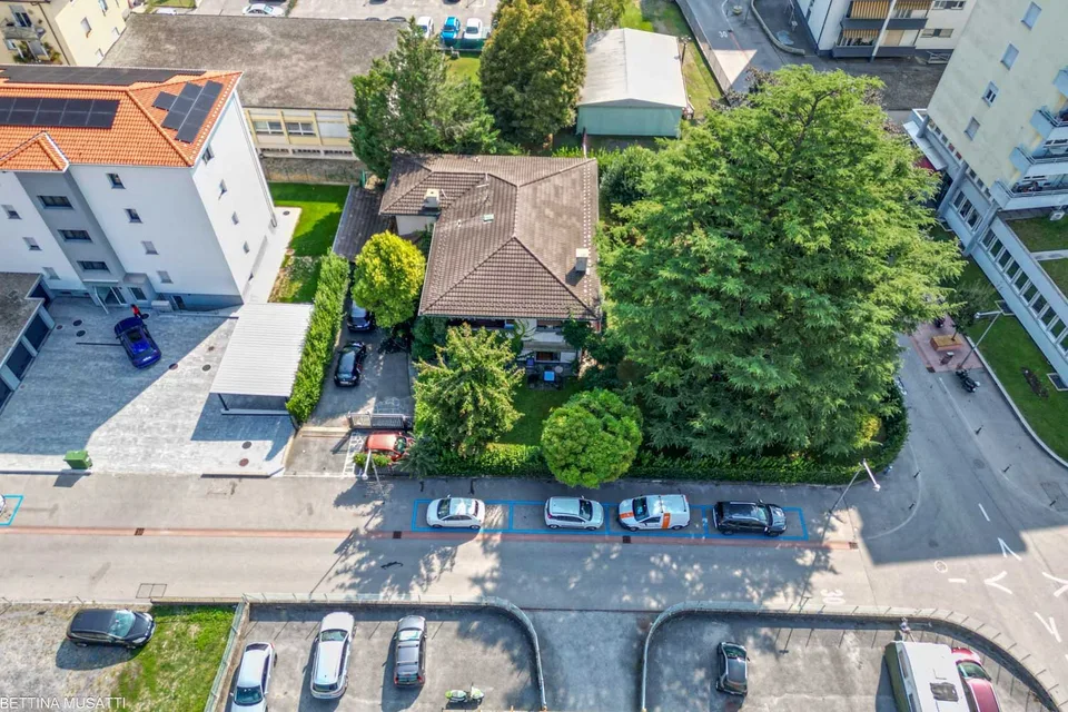CHIASSO - DEMEURE, APPARTEMENTS, TERRAIN?
