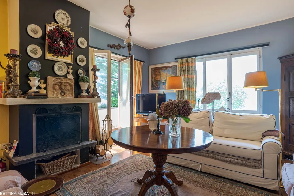 CHIASSO - DEMEURE, APPARTEMENTS, TERRAIN?