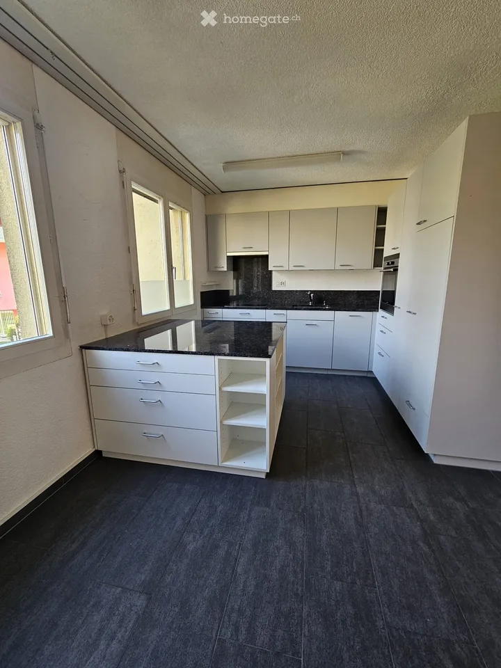 Charmante 4.5-Zimmer-Wohnung mit Balkon in Chur