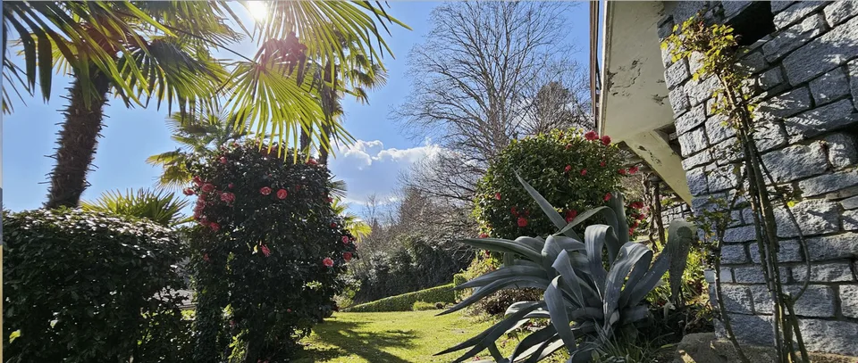Casa bifamiliare con vista panoramica ad Agno
