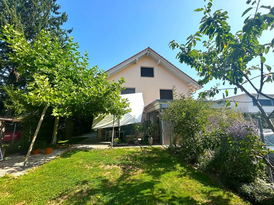 Attraktives und charaktervolles 8-Zimmer-Einfamilienhaus in Kriegstetten