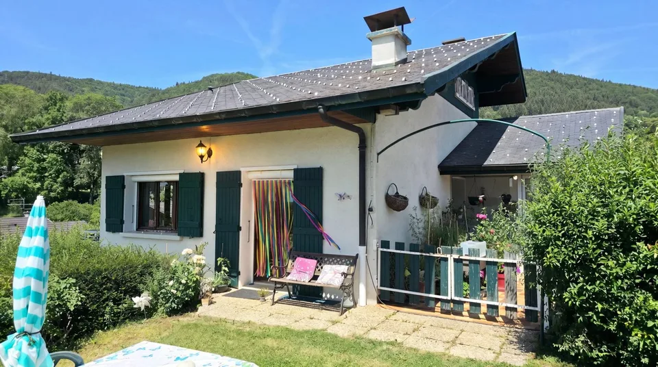 Vovray-en-Bornes: Einzelhaus vom Typ 7 mit Garten