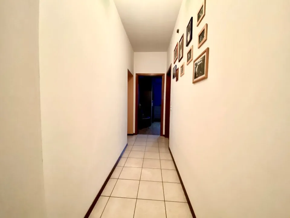 Haus mit drei Wohnungen als Einkommensinvestition – Foto 8 von 13