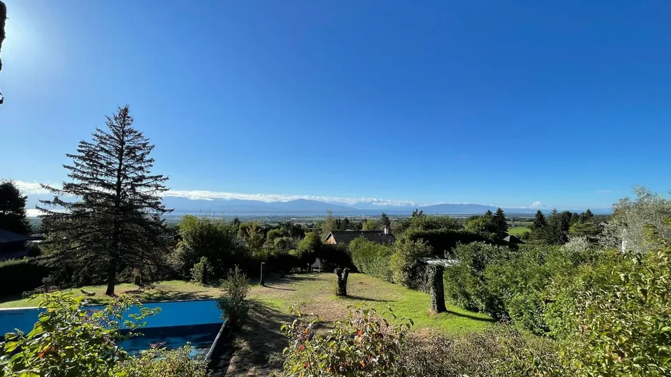VENTE - Terrain avec vue sur le Lac et les Alpes