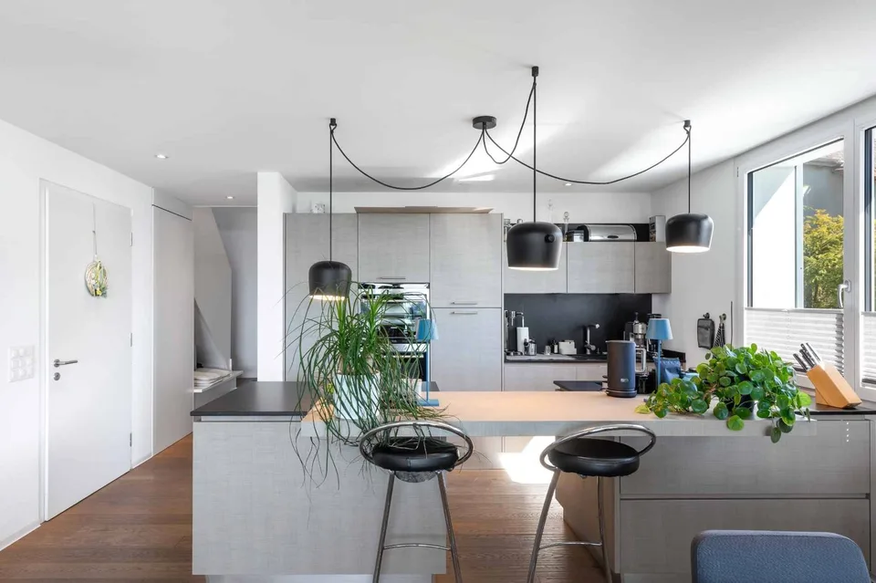 Nel cuore del villaggio, superbo duplex con bella vista sul lago