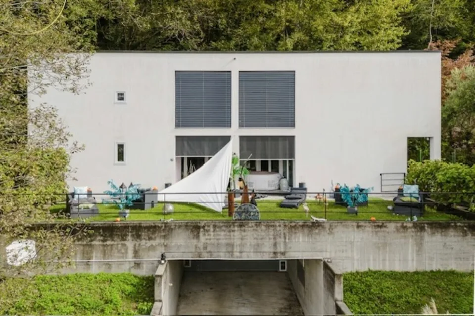 Exklusive, moderne Villa mit traumhafter Aussicht und hochwertiger Ausstattung
