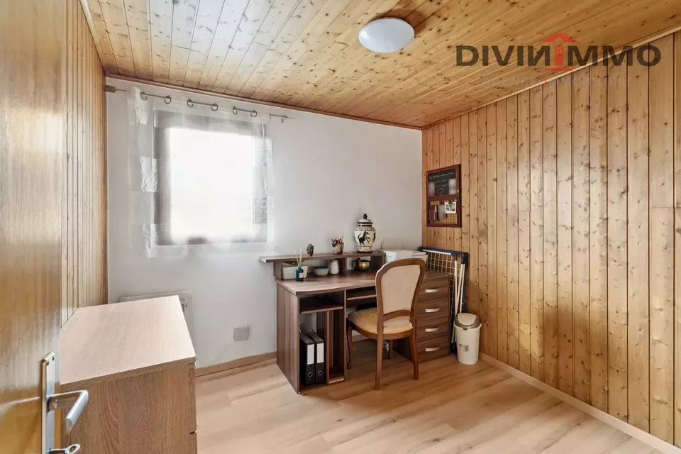 Duplex of 5.5 rooms in a village house