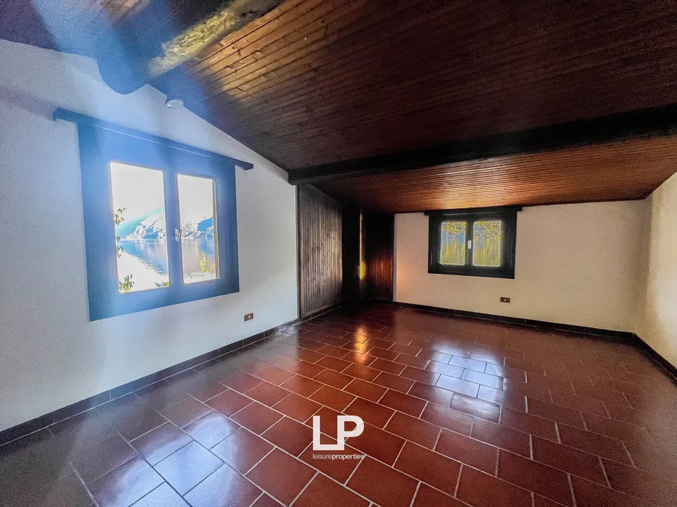 Villa in Valsolda direkt am See – Foto 27 von 28