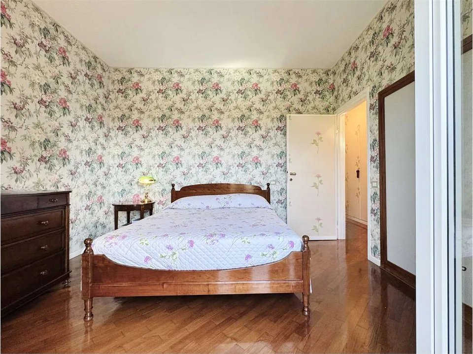 Spettacolare villa con ampio terreno, piscina, dependance e stupenda v – foto 13 di 13