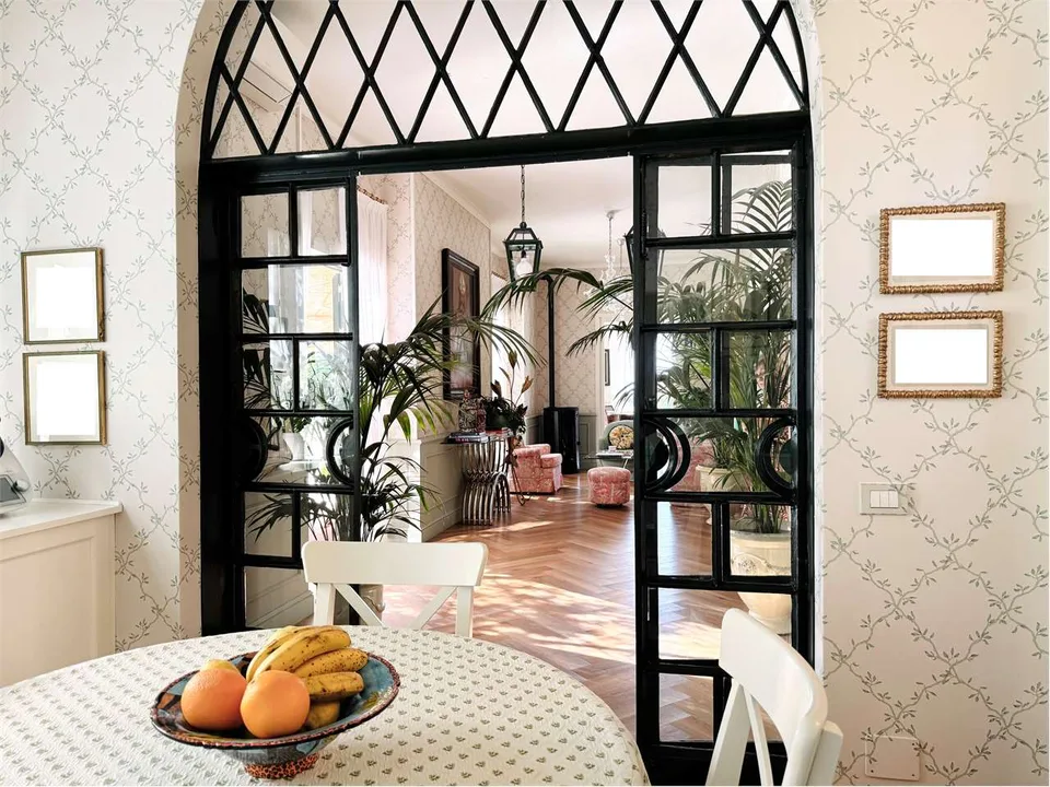 Spettacolare villa con ampio terreno, piscina, dependance e stupenda v – foto 10 di 13