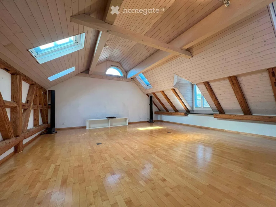 Exklusive 4.5 Zi Maisonettewohnung - Understatement vom Feinsten – Foto 10 von 12