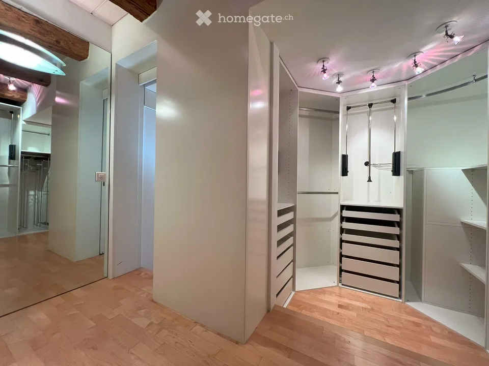 Exklusive 4.5 Zi Maisonettewohnung - Understatement vom Feinsten – Foto 7 von 12