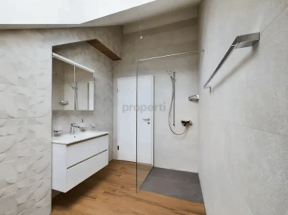 Appartement exclusif de 4,5 pièces dans un immeuble neuf sur Badenerstrasse à Dietikon