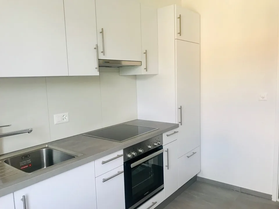 Brügg: moderne 3.5-Zi-Wohnung mit Balkon