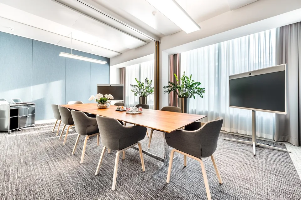 Modernes Geschäftshaus, ideal für eine Bank