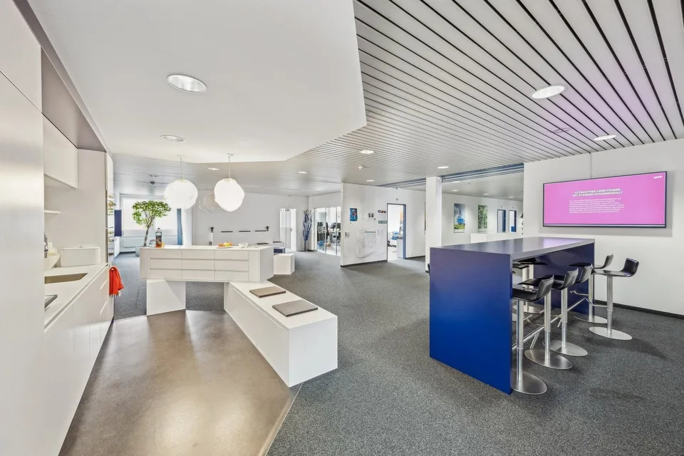 Flexibel & modern: Bürofläche mit vielen Extras!