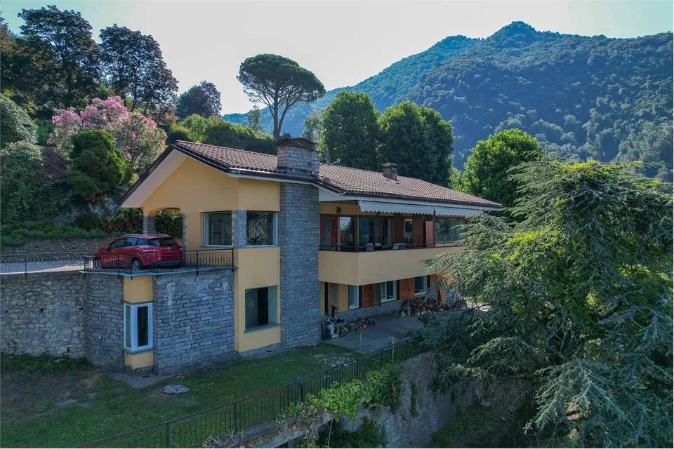 Villa zur Miete in ruhiger Lage und nahe dem Stadtzentrum