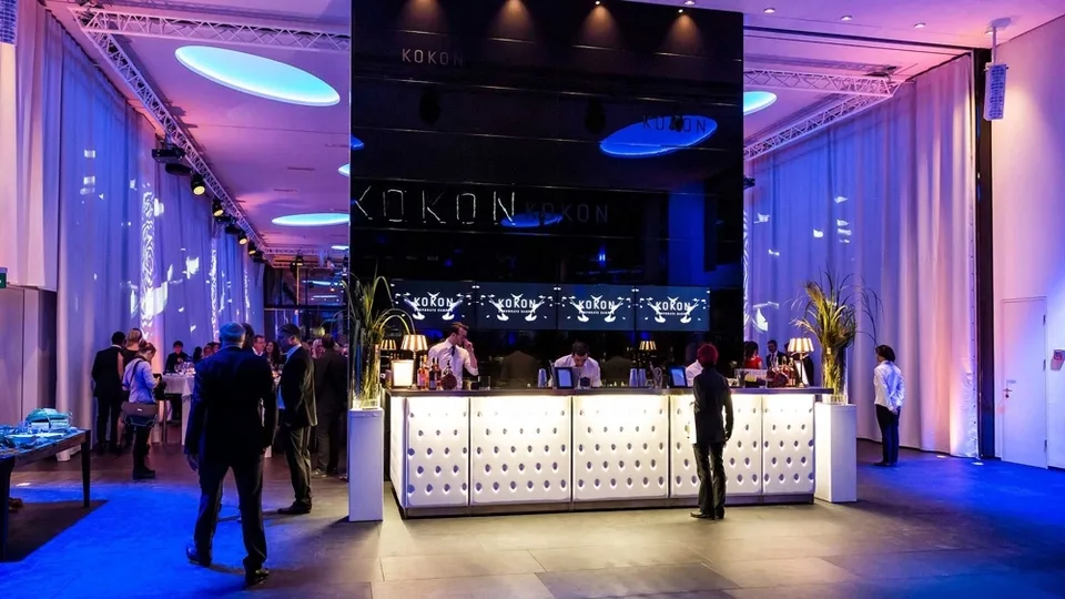 A whole floor 973 m² in Kokon I – photo 12 of 12