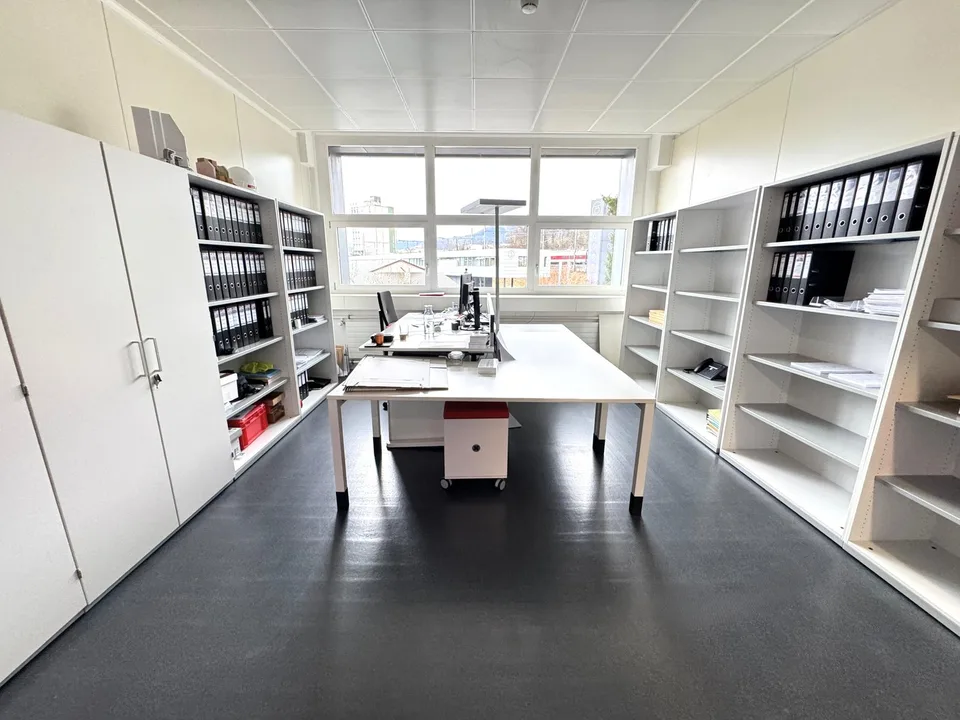 DAMMPARK: Vollausgebaute Bürofläche beim Bahnhof Frick – Foto 10 von 24
