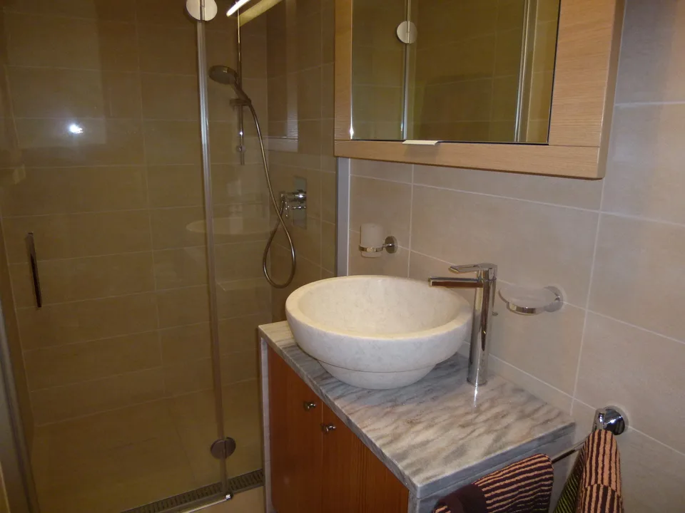 Affittasi, Chalet di vacanze, 6695 Peccia, Rif. 96041