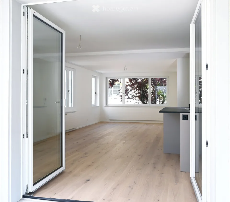Renovated 3.5-room apartment in a charming 3-family house in Arbon – Available immediately