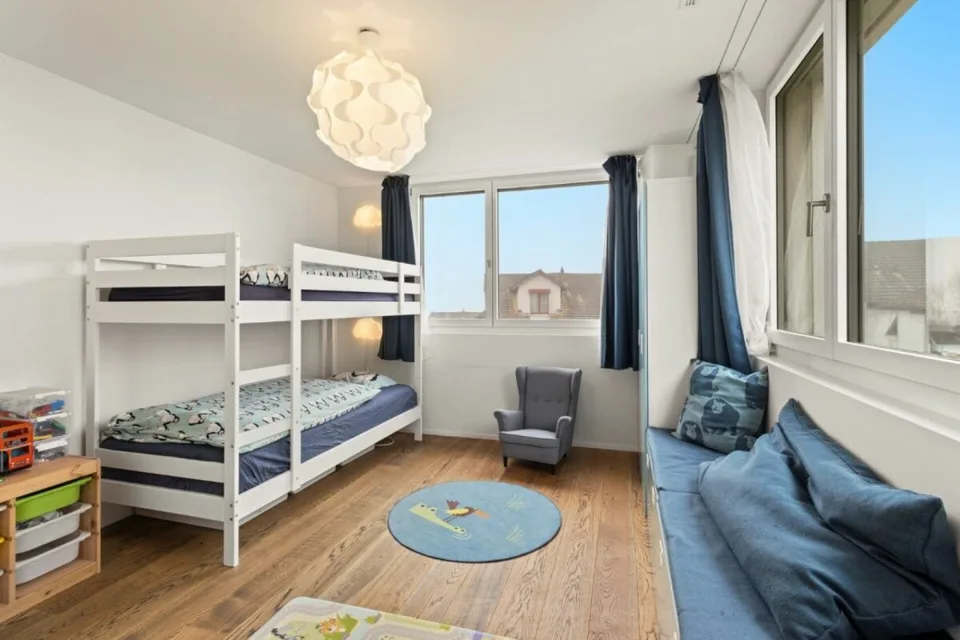 Modern, grosszügig mit Südterrasse – Foto 15 von 21