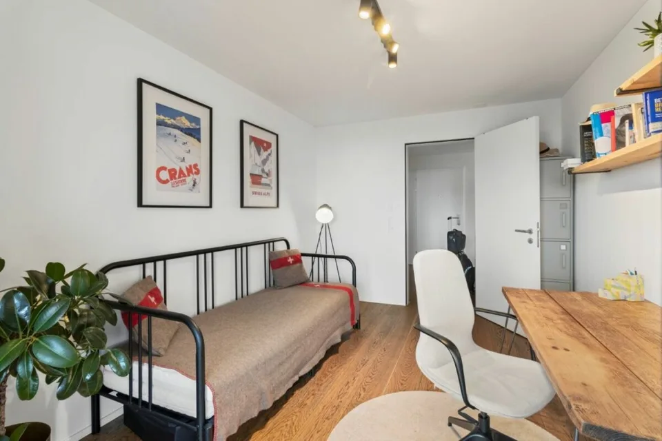 Modern, grosszügig mit Südterrasse – Foto 10 von 21
