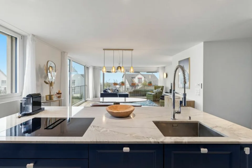 Modern, grosszügig mit Südterrasse – Foto 7 von 21
