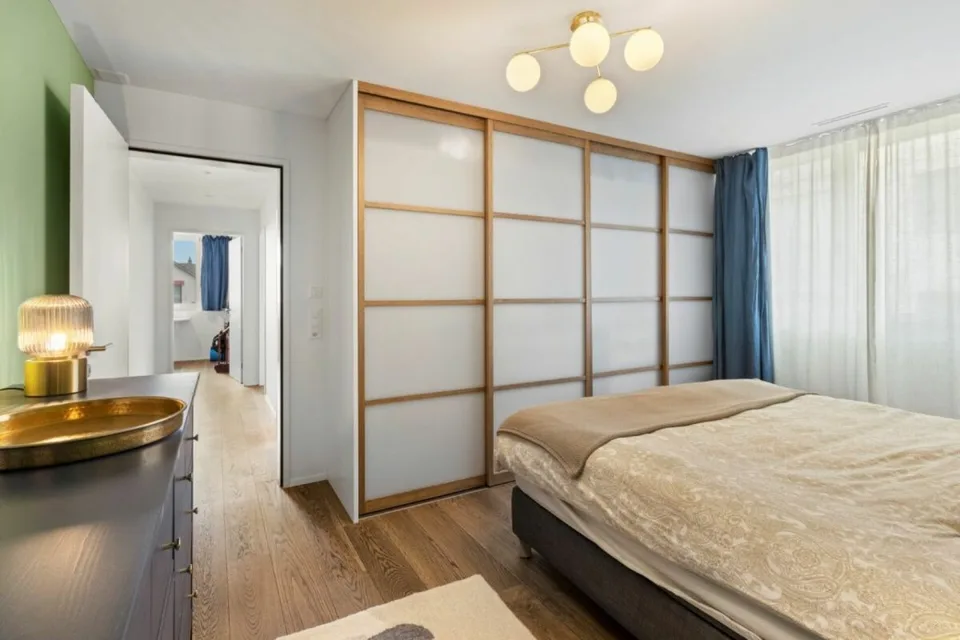 Modern, grosszügig mit Südterrasse – Foto 11 von 21