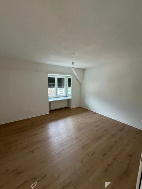 Erstbezug -  Frisch sanierte 3.5 Zimmer-Wohnung jetzt zu vermieten!