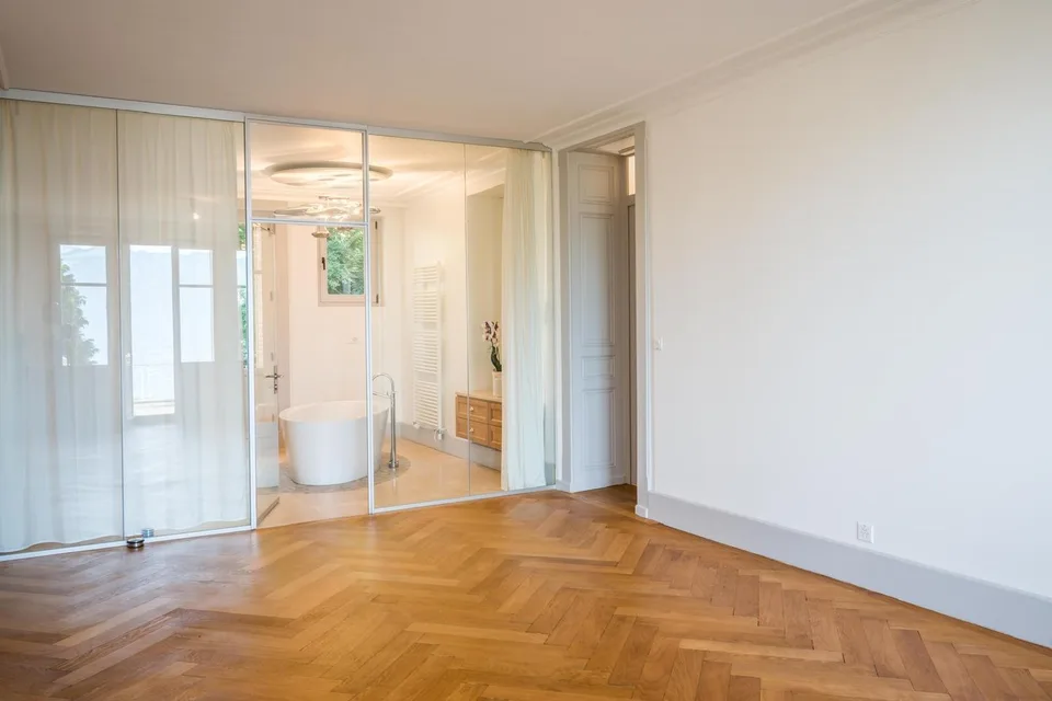Prächtige 15-Zimmer-Villa mit außergewöhnlichem Blick zu vermieten, möbliert