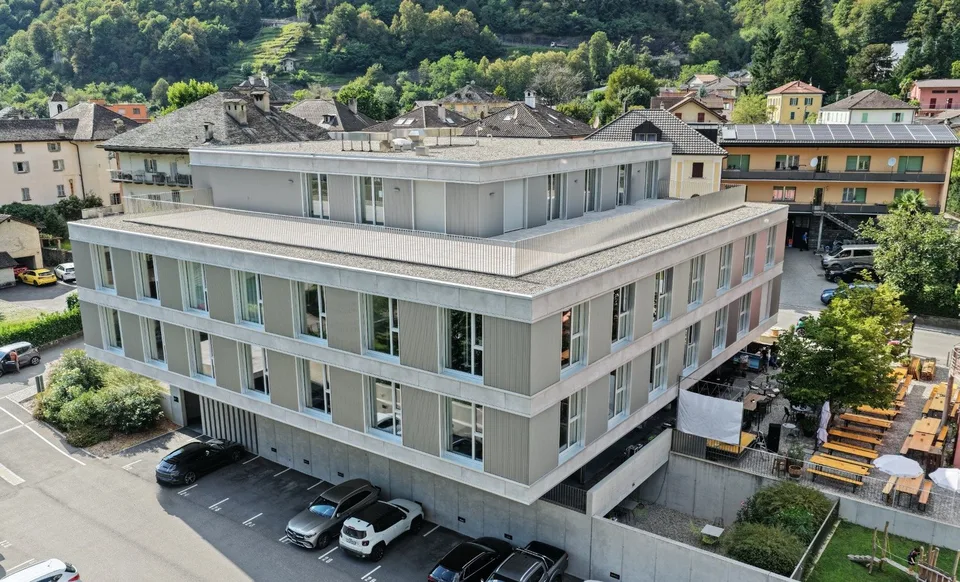 Uffici in spazio professionale condiviso a Grono (GR)