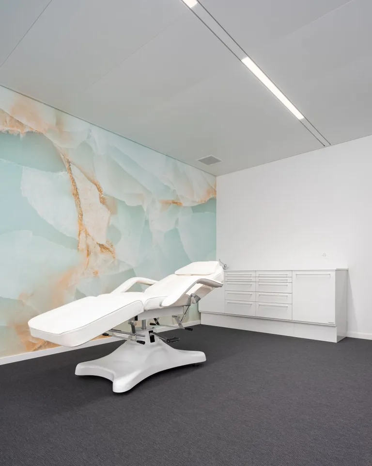 Offices in shared professional space in Grono (GR) – photo 6 of 6