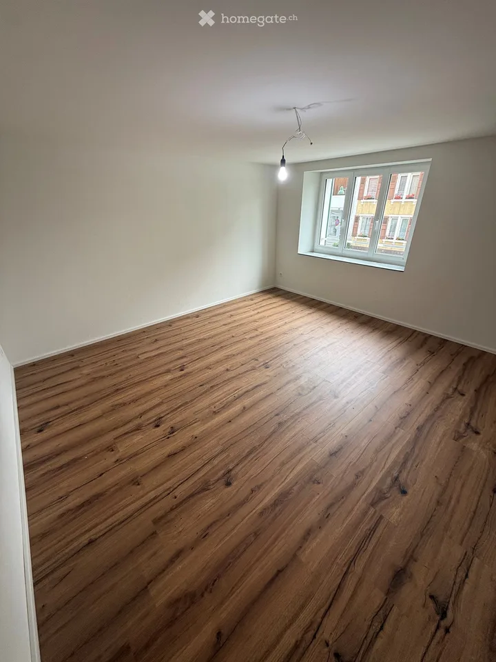 Charmante 3-Zimmer-Wohnung mit Balkon in Aesch BL – ab Juli 2026 verfügbar