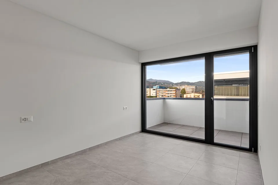 ULTIMO  ATTICO quadrilocale con grande terrazza