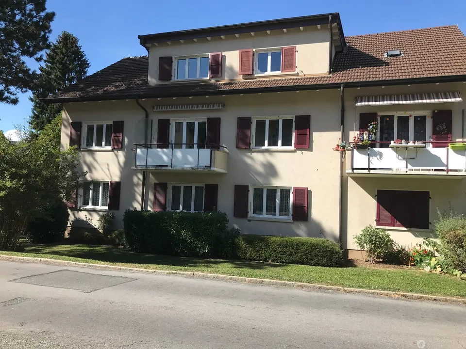 4 Zimmerwohnung in ruhiger Lage
