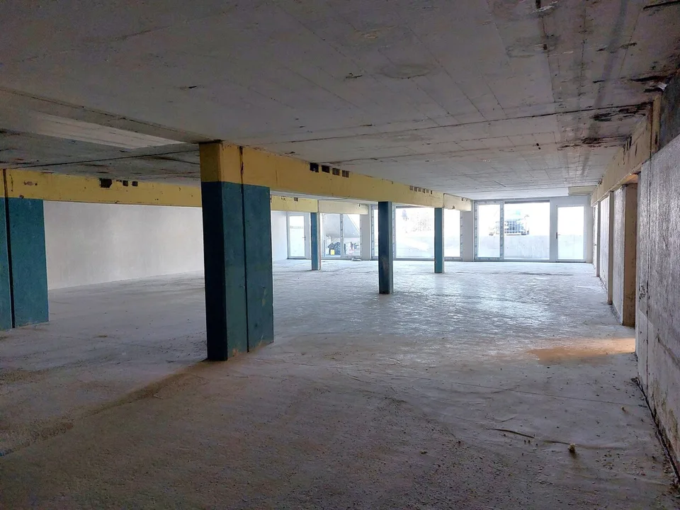 Bail flexible - Surface commerciale 315m2 sur mesure - Proche de tout
