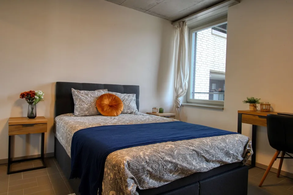 Studio moderno con balcone a Schlieren – disponibile immediatamente!