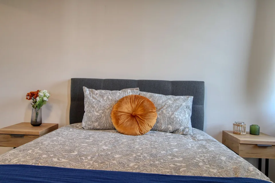 Studio moderno con balcone a Schlieren – disponibile immediatamente!