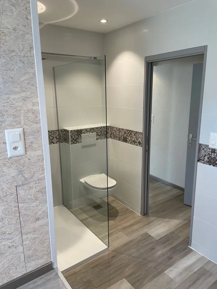 Zwei-Zimmer-Wohnung unter dem Dach – Foto 7 von 10
